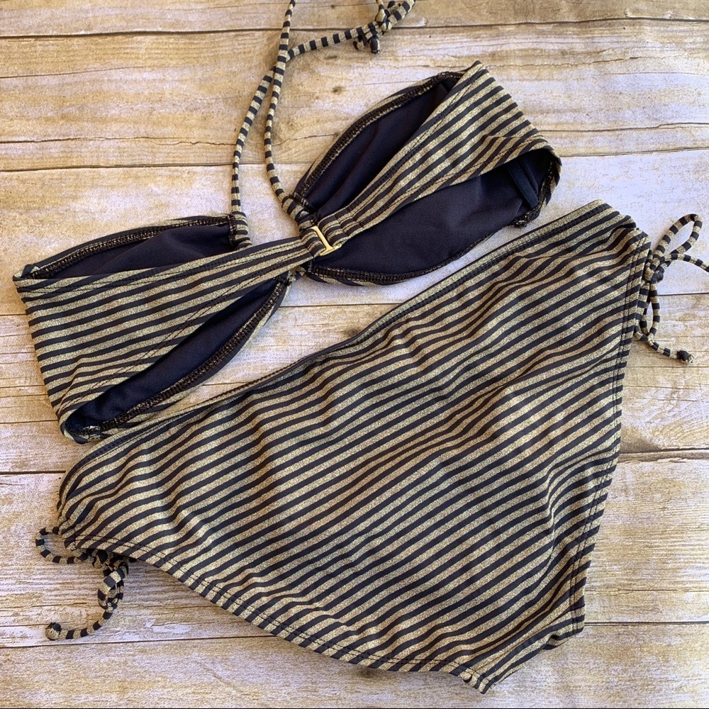 Two piece bikini - Picture 4 of 4